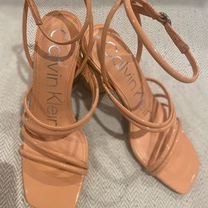 Calvin Klein new strappy sandal, tan, size 6.5
